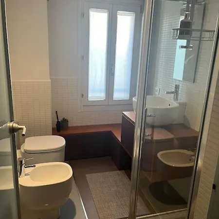 Elegante Torretta In Centro *