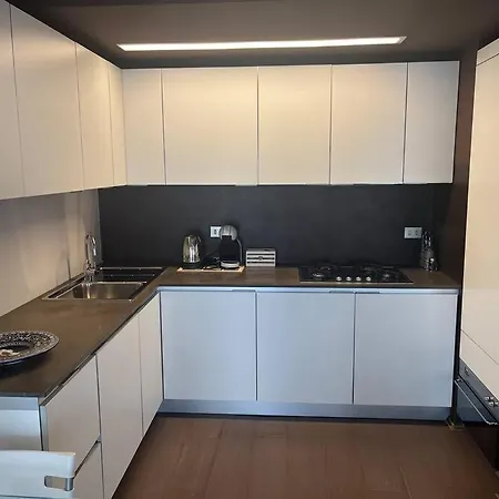 Apartment Elegante Torretta In Centro Faenza