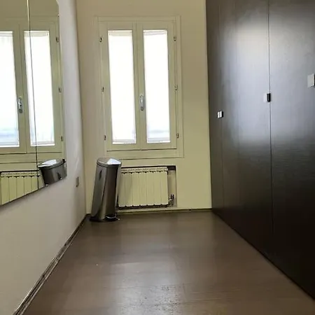 Elegante Torretta In Centro *