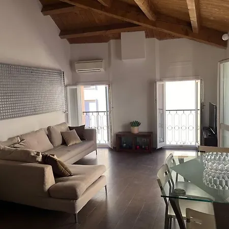 Elegante Torretta In Centro Διαμέρισμα