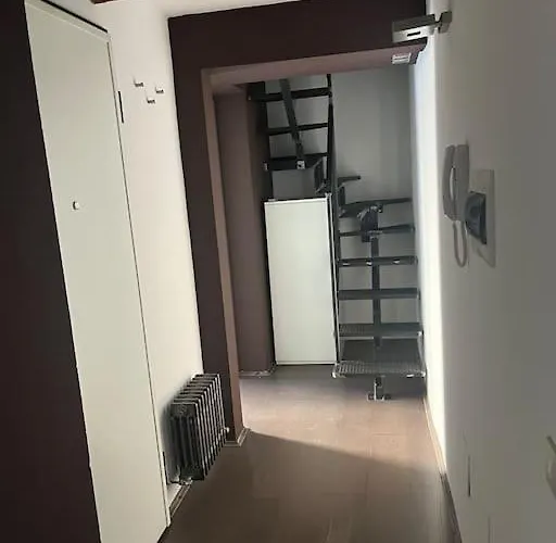 Elegante Torretta In Centro * 法恩莎