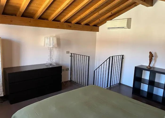 Elegante Torretta In Centro Appartement